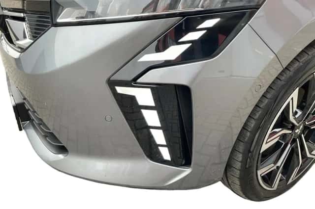 Mitsubishi Colt (2025) thumbnail 11
