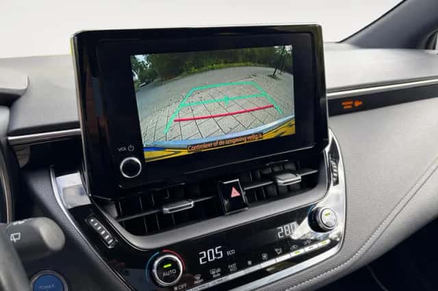 Toyota Corolla (2022) thumbnail 13
