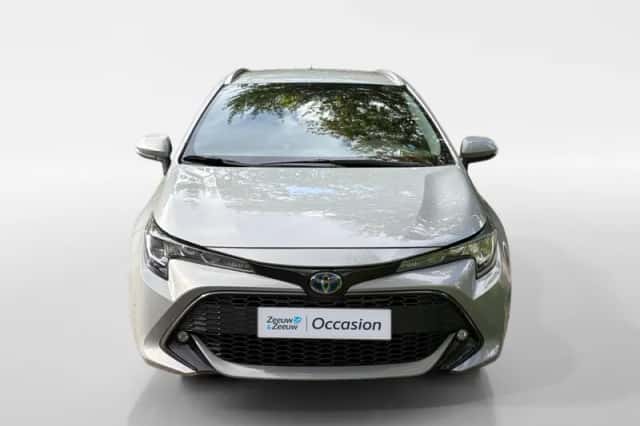 Toyota Corolla (2022) thumbnail 6
