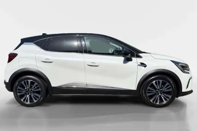 Renault Captur (2021) thumbnail 4