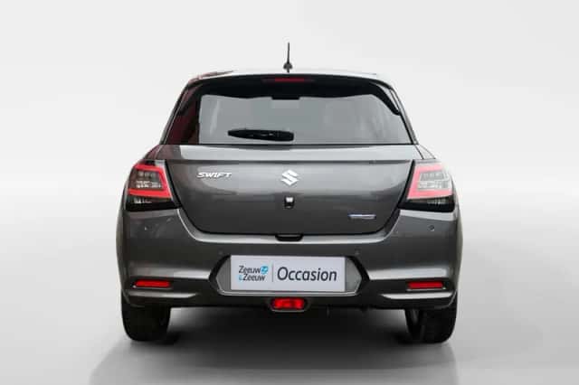 Suzuki Swift (2025) thumbnail 3