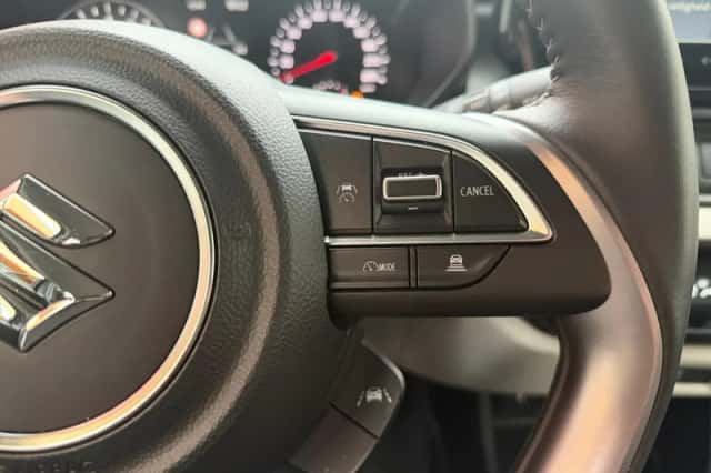 Suzuki Swift (2025) thumbnail 22