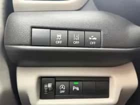 Suzuki Swift (2025) thumbnail 28
