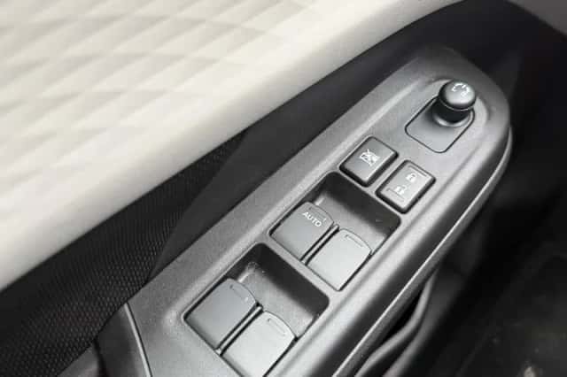 Suzuki Swift (2025) thumbnail 29