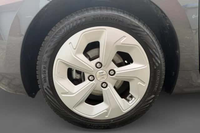 Suzuki Swift (2025) thumbnail 8