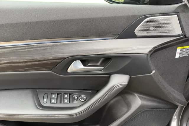 Peugeot 508 (2021) thumbnail 11