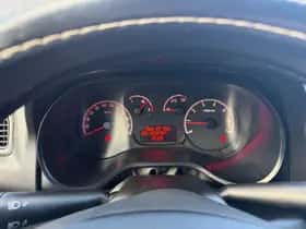 Opel Combo (2016) thumbnail 15