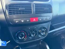 Opel Combo (2016) thumbnail 17