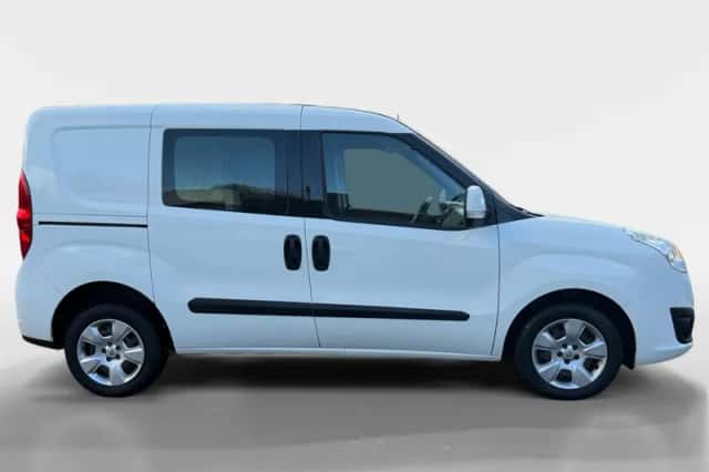Opel Combo (2016) thumbnail 4