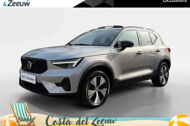 Volvo XC40 (2023) thumbnail 1