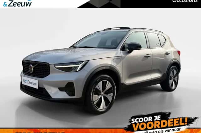Volvo XC40 (2023) thumbnail 1
