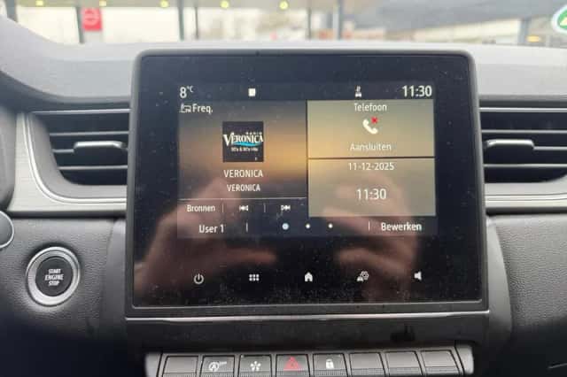 Renault Captur (2020) thumbnail 16