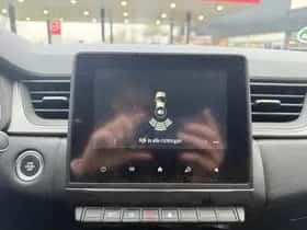 Renault Captur (2020) thumbnail 17