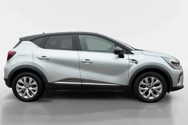 Renault Captur (2020) thumbnail 4