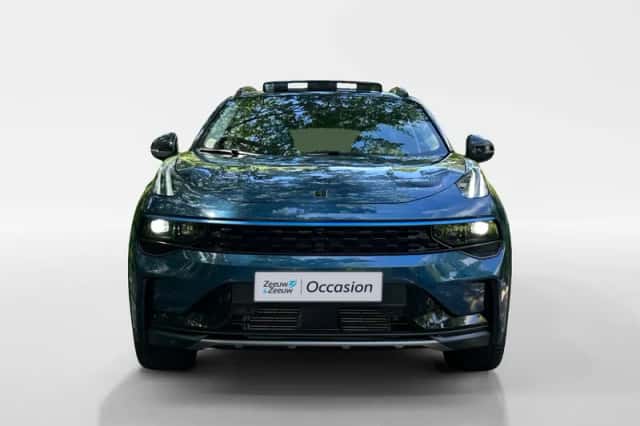 Lynk & Co 01 (2022) thumbnail 2