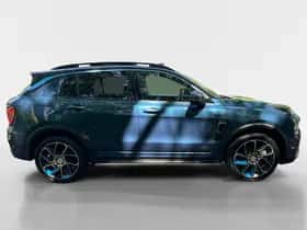 Lynk & Co 01 (2022) thumbnail 4