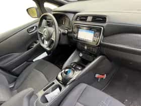 Nissan Leaf (2019) thumbnail 13