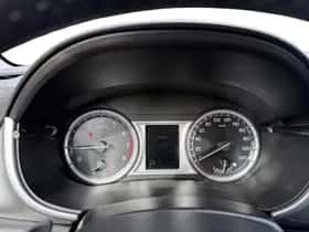 Suzuki Vitara (2016) thumbnail 14