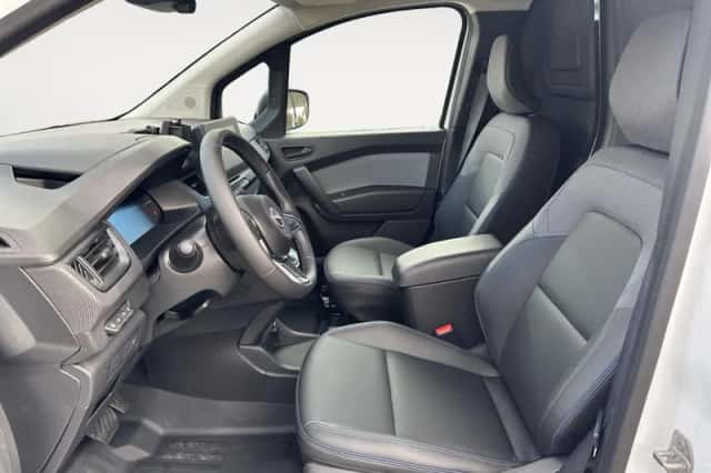 Nissan Townstar (2026) thumbnail 13