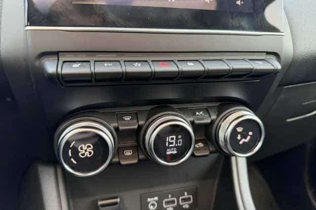 Mitsubishi ASX (2023) thumbnail 19