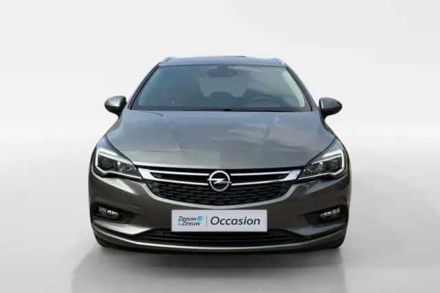 Opel Astra (2019) thumbnail 2