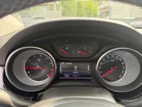 Opel Astra (2019) thumbnail 14
