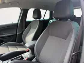 Opel Astra (2019) thumbnail 15