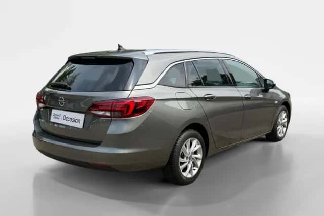 Opel Astra (2019) thumbnail 5