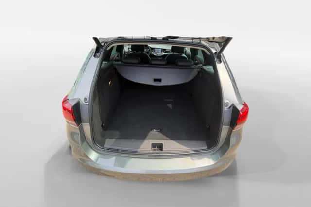 Opel Astra (2019) thumbnail 9