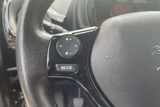 Peugeot 108 (2016) thumbnail 15