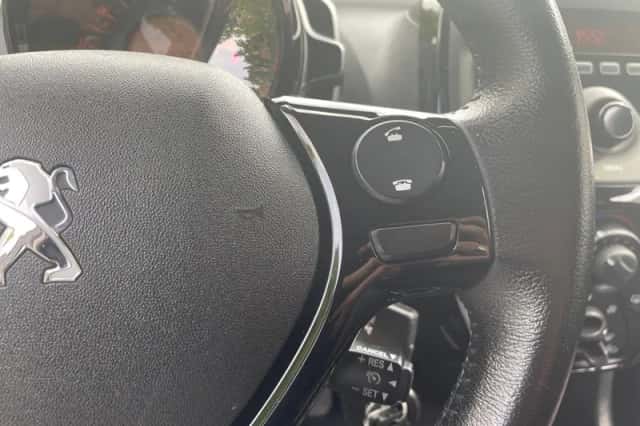 Peugeot 108 (2016) thumbnail 16