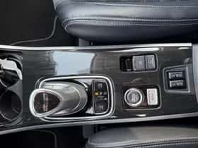 Mitsubishi Outlander (2018) thumbnail 19
