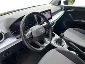 SEAT Arona (2023) thumbnail 13