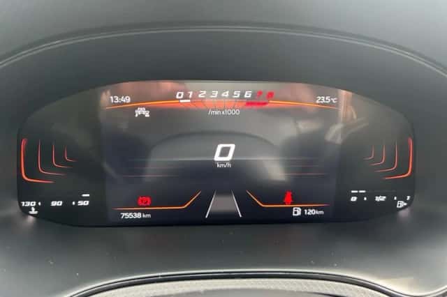 SEAT Arona (2023) thumbnail 15