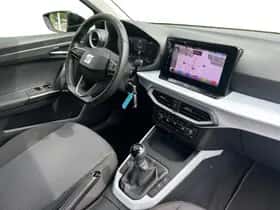 SEAT Arona (2023) thumbnail 9