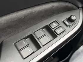 Suzuki Vitara (2025) thumbnail 17