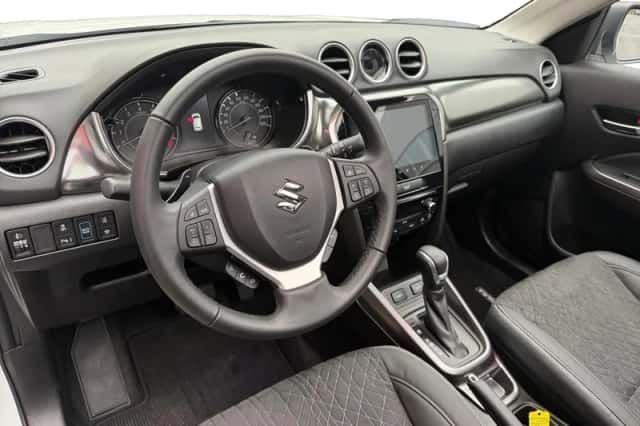 Suzuki Vitara (2025) thumbnail 18