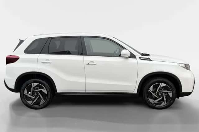 Suzuki Vitara (2025) thumbnail 5
