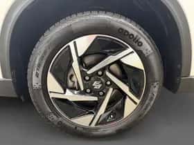 Suzuki Vitara (2025) thumbnail 8