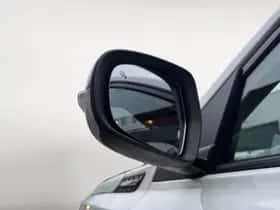 Suzuki Vitara (2025) thumbnail 9