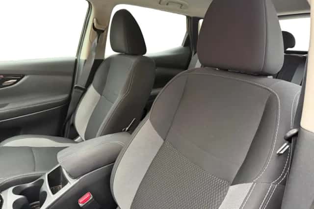 Nissan Qashqai (2018) thumbnail 15