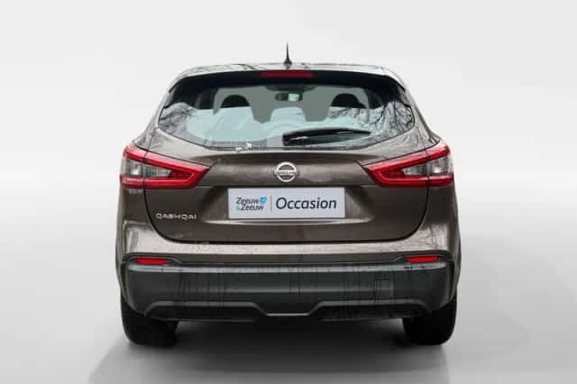Nissan Qashqai (2018) thumbnail 6