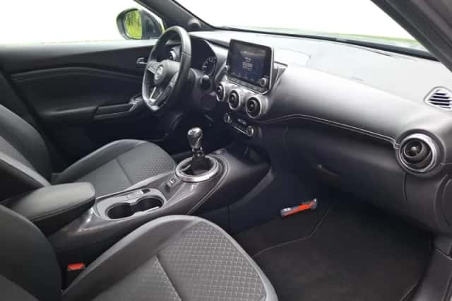 Nissan Juke (2023) thumbnail 3