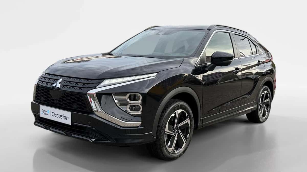 Mitsubishi Eclipse Cross (2023) — foto 1