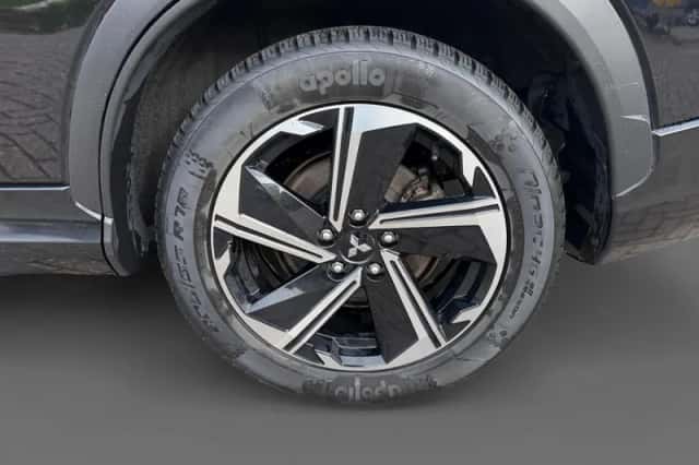 Mitsubishi Eclipse Cross (2023) thumbnail 11