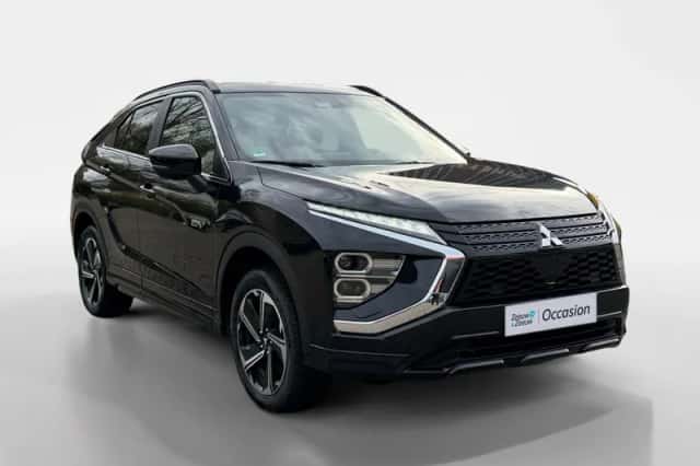Mitsubishi Eclipse Cross (2023) thumbnail 3