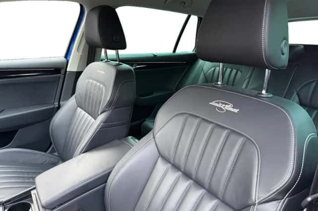 Škoda Superb (2021) thumbnail 15