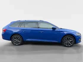 Škoda Superb (2021) thumbnail 4