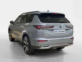 Mitsubishi Outlander (2025) thumbnail 2