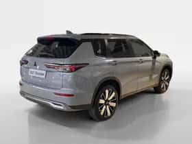 Mitsubishi Outlander (2025) thumbnail 3